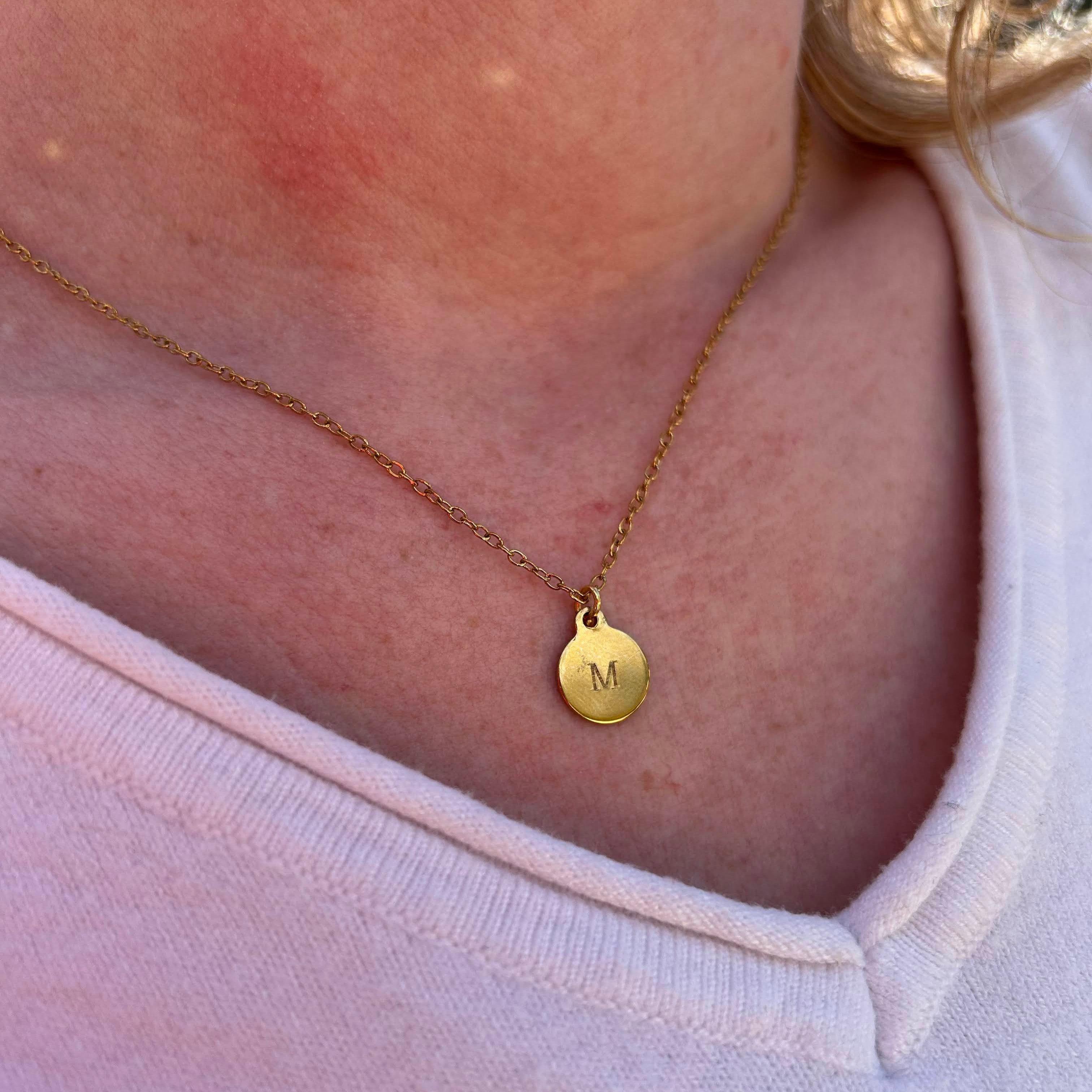 collier en acier inoxydable personnalisé initiale