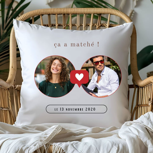 coussin personnalisé pour les couples avec leur date de rencontre