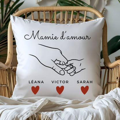 coussin personnalisé mamie d'amour avec le prénom de ses petits enfants