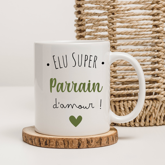 Mug "Élu Super Parrain" emballé dans une jolie boîte cadeau