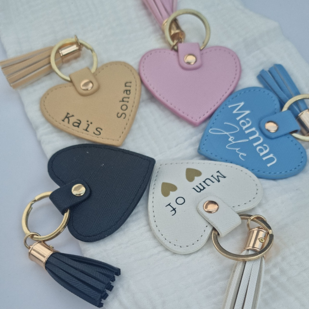 porte clé en simili cuir personnalisable, cadeaux pour mamie , soeur, tata , marraine